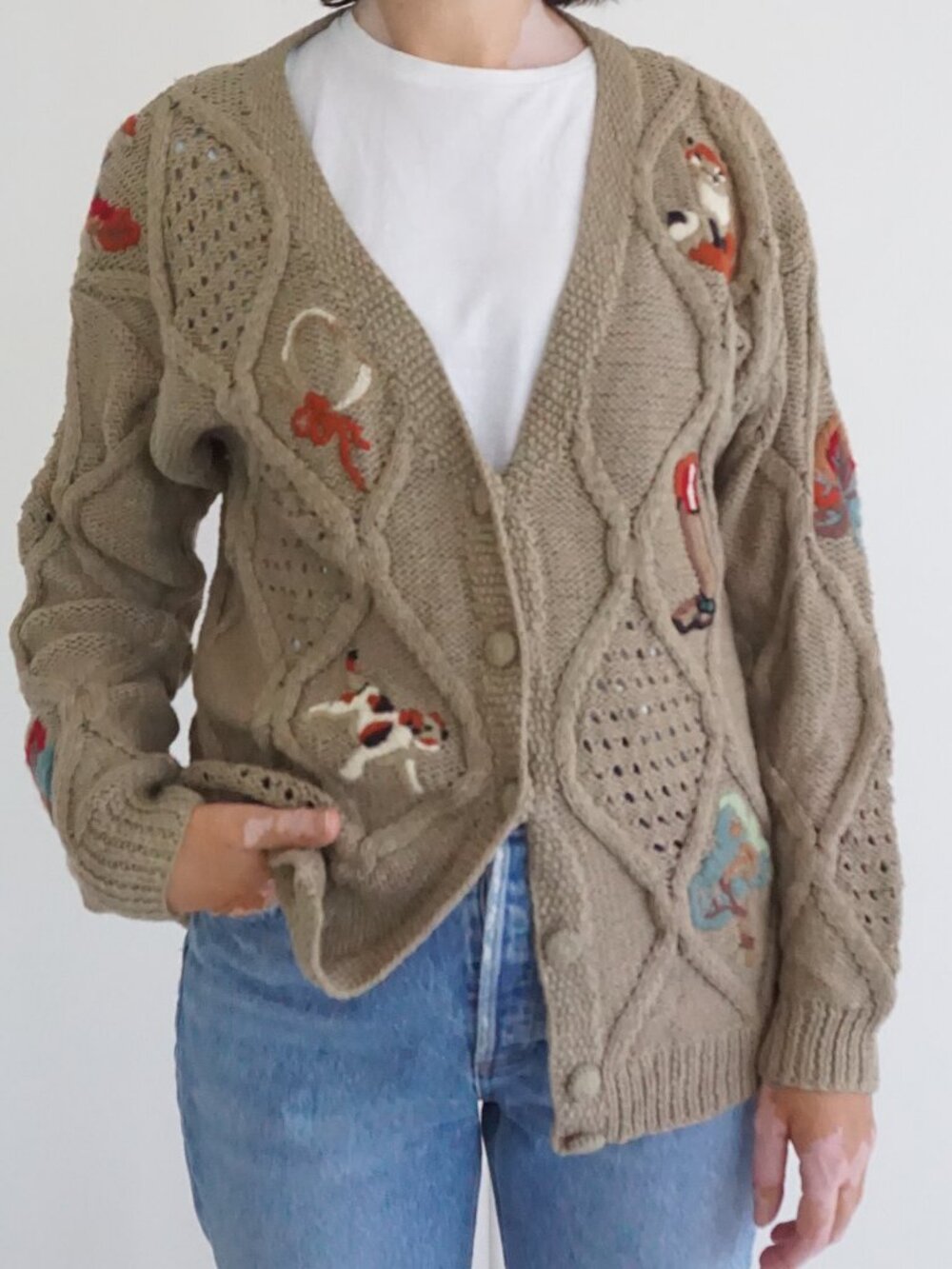 Vintage Susan Bristol Beige Cable Knit Fox Animal Hand Knit Cardigan M